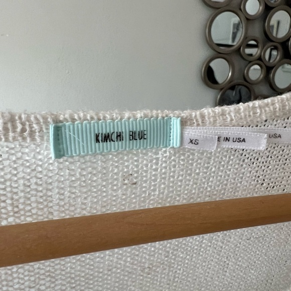 Kimchi Blue lightweight knit top - Sz XS - Picture 7 of 8